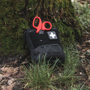 How to Build an Emergency Kit for Your Family in 2025