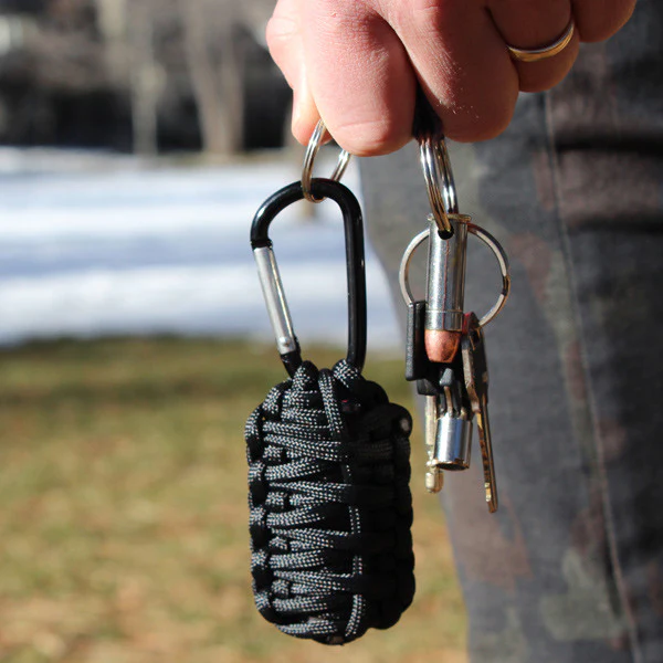 Paracord Survival Kit