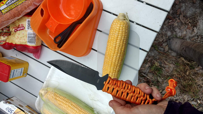 Ultimate Survival Technologies - Full Tang ParaKnife