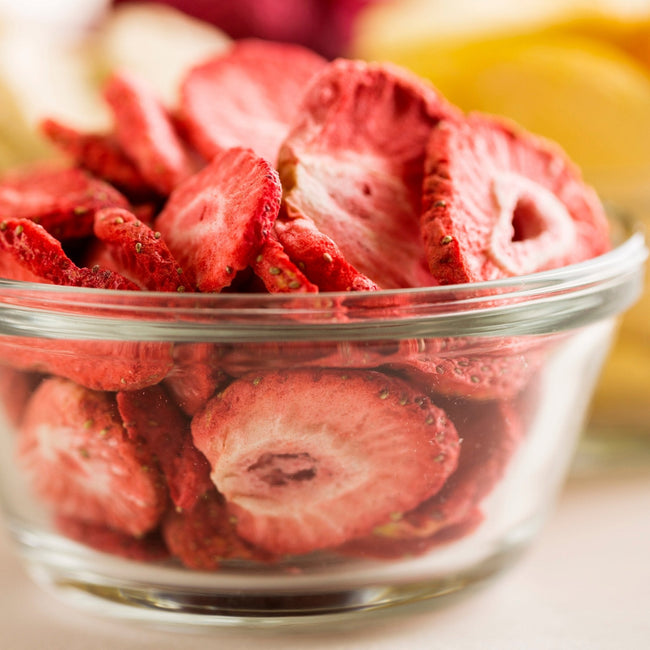 Freeze Dried Sliced Strawberries Can, 18 Servings