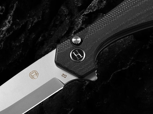 The Vector Folding Pocket Knife Giftset for Men and Women (Black and Silver)
