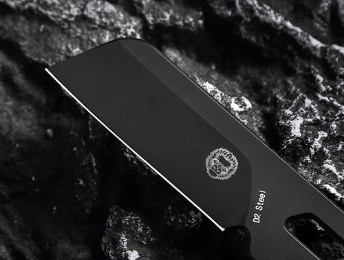"THE RAZOR BACK" SURVIVAL NECK KNIFE