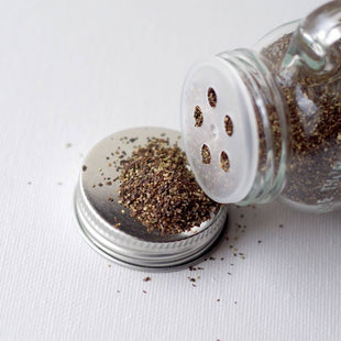 Rainy Day Foods Black Pepper Ground 14 oz. #2.5 Can - 198 Servings
