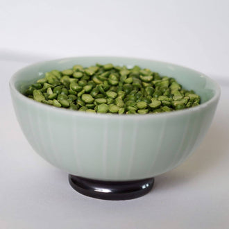 Rainy Day Foods Split Green Peas 50 lb. Bag - 252 Servings